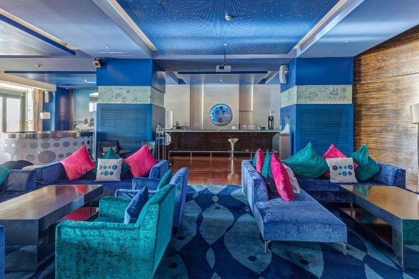 Monte-Carlo Bay Hotel & Resort